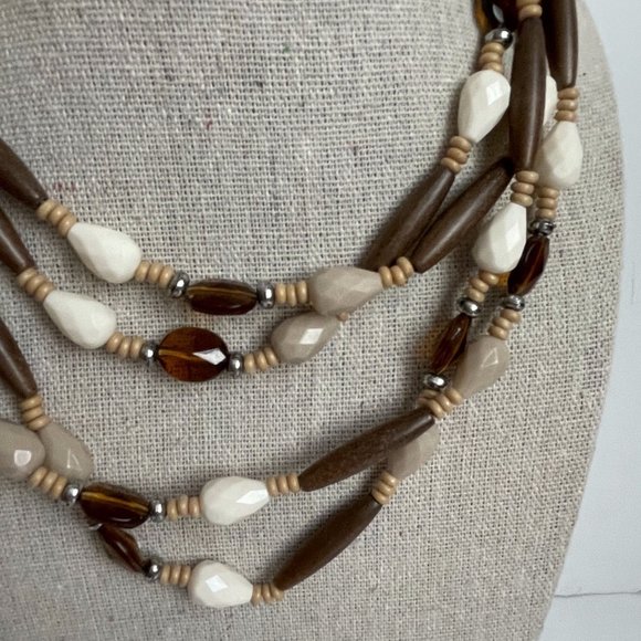 Beautiful Vintage Beaded 2-Strand Statement Necklace 15” dia/30” long - Picture 6 of 9